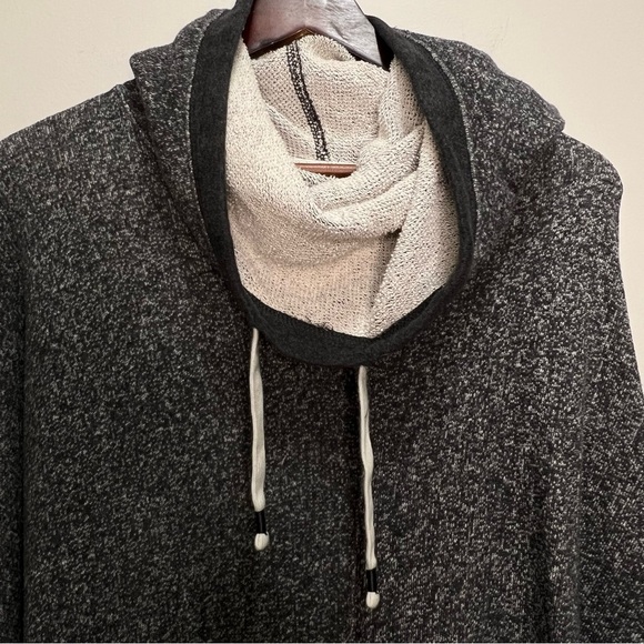 TNA Sportswear Grey Cowl Neck Sweater Size Small - Picture 2 of 8